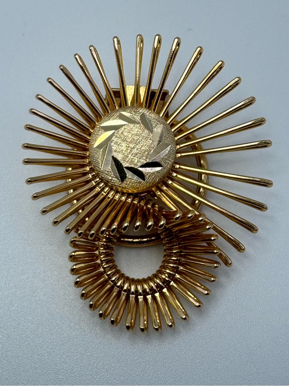 Vintage Western Germany Gold Tone Atomic Sunburst Scarf Clip Ring
